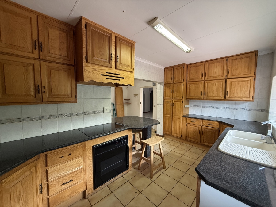 4 Bedroom Property for Sale in Schoemansville North West